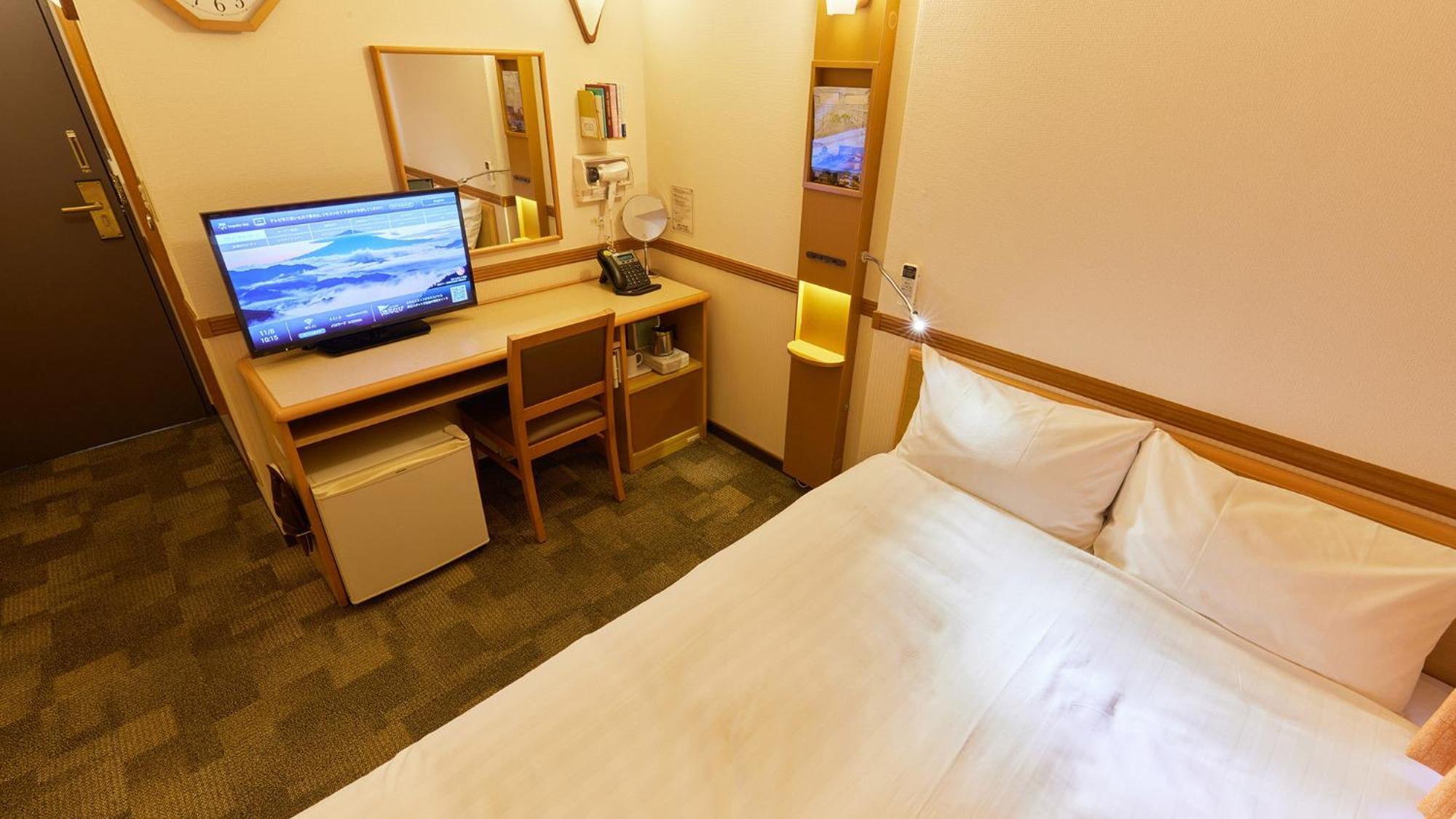 Toyoko Inn Saitama Toda Koen Eki Nishi Guchi Bilik gambar