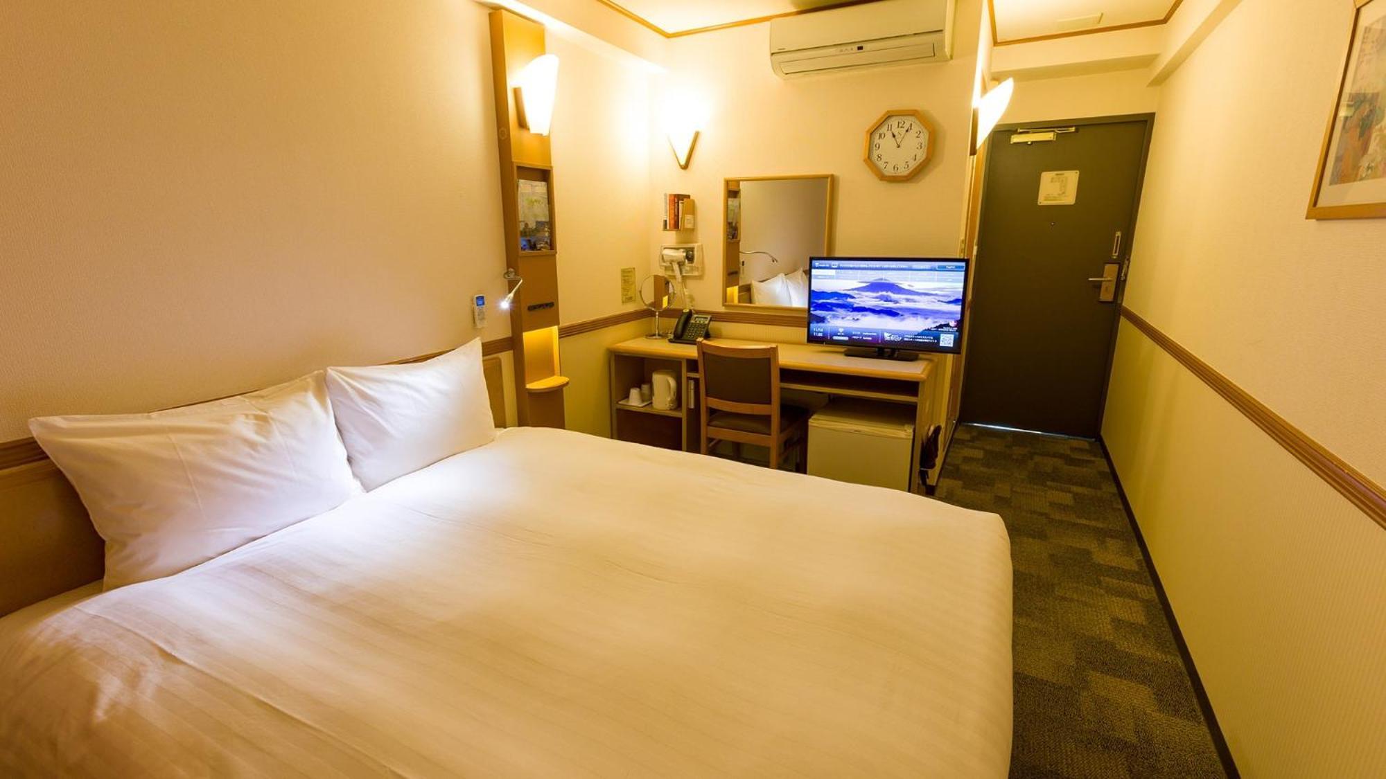 Toyoko Inn Saitama Toda Koen Eki Nishi Guchi Bilik gambar